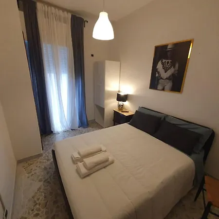 Maison d'hôtes Matrimoniale Cado Dalle Nubi Con Bagno Privato E Balcone *
